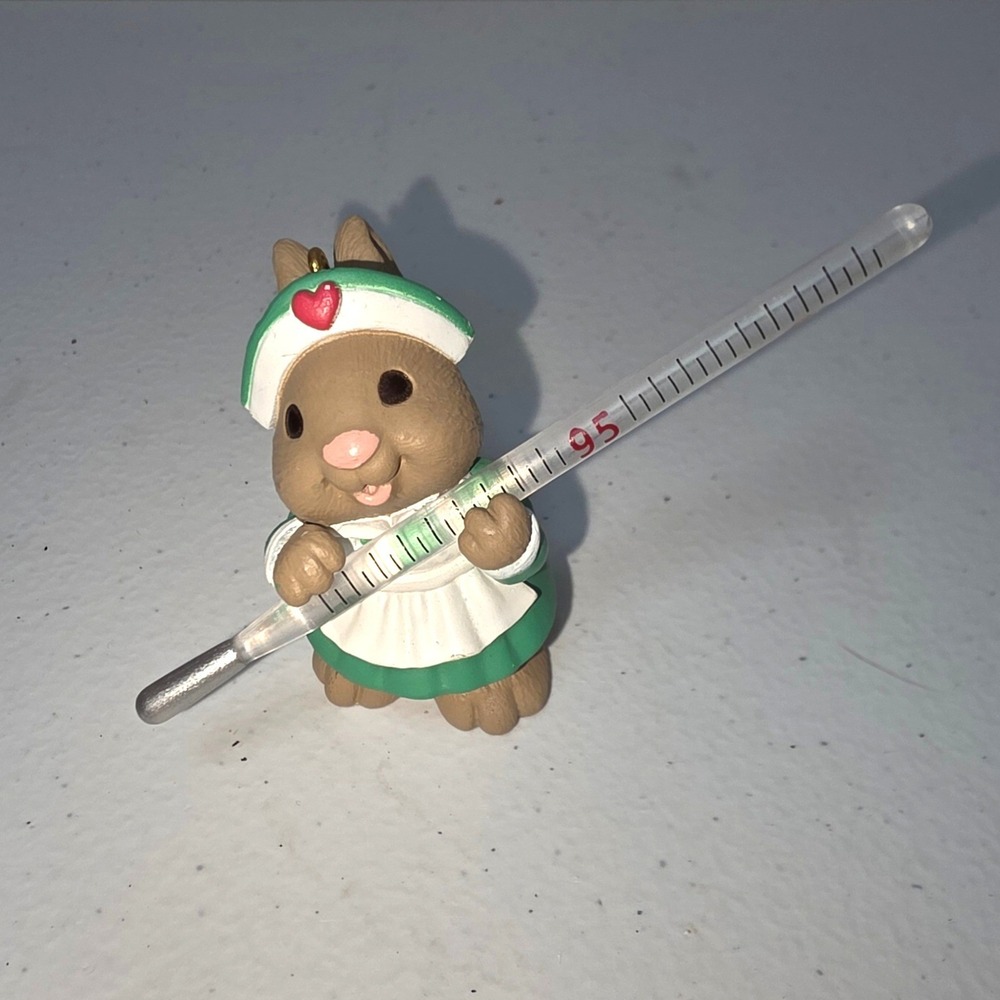 Vintage 1995 Hallmark Keepsake Ornament Bunny Nurse‎ with Thermometer Medical RN